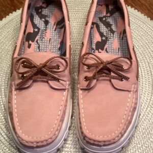 Spring Step Casual Boat Shoes Pink size 40